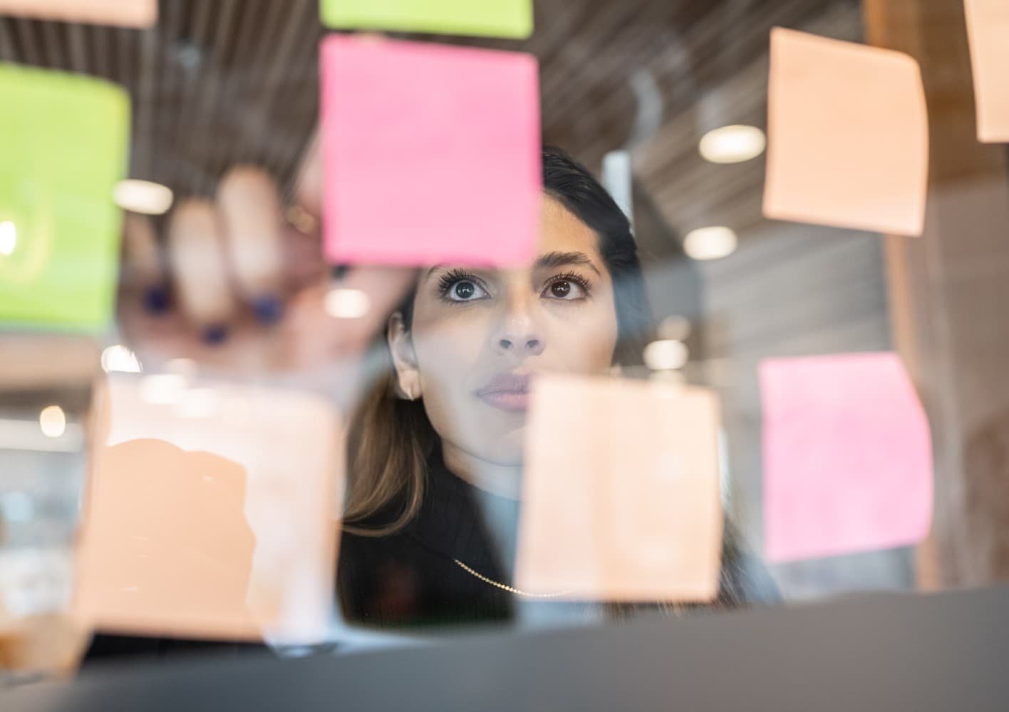 women with sticky notes