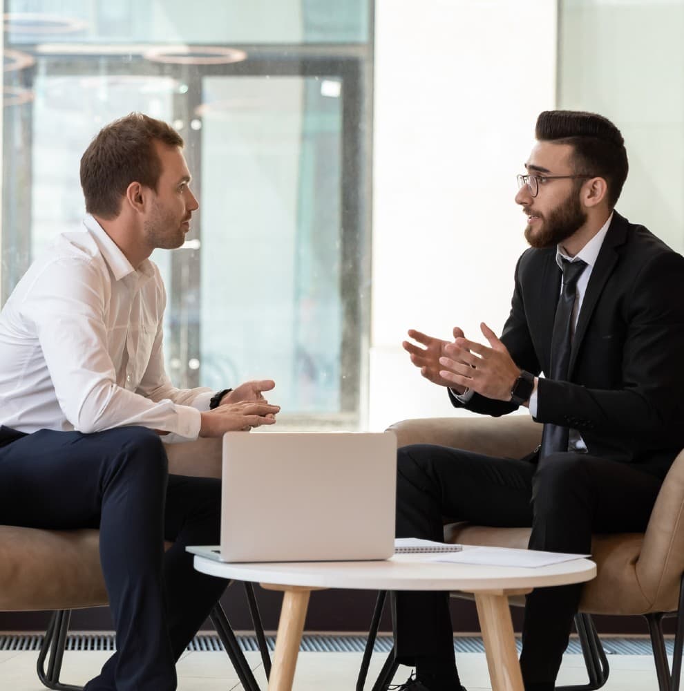 men havning a meeting